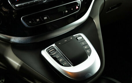 Mercedes-Benz V-Класс, 2022 год, 9 499 700 рублей, 20 фотография