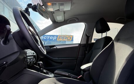 Volkswagen Jetta VI, 2012 год, 1 137 000 рублей, 11 фотография