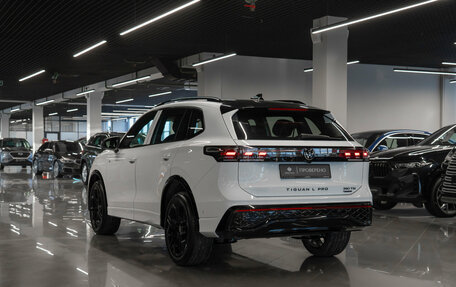 Volkswagen Tiguan, 2025 год, 4 845 000 рублей, 4 фотография