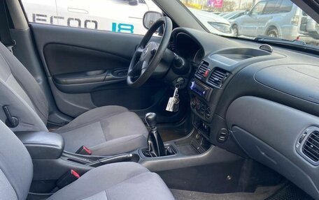 Nissan Almera, 2005 год, 319 000 рублей, 13 фотография