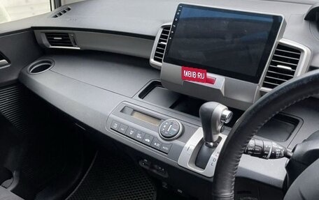 Honda Freed I, 2012 год, 1 150 000 рублей, 7 фотография