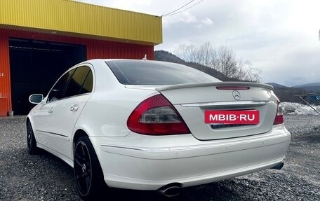 Mercedes-Benz E-Класс, 2008 год, 1 550 000 рублей, 3 фотография