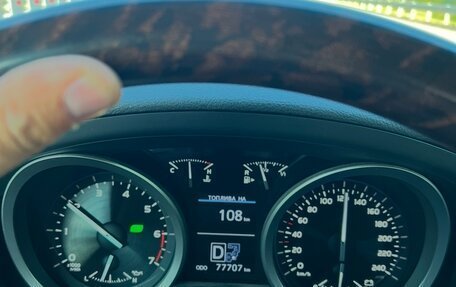 Toyota Land Cruiser 200, 2013 год, 4 950 000 рублей, 18 фотография