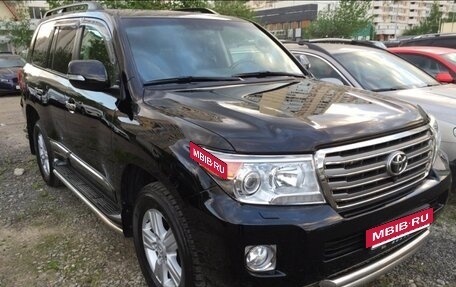 Toyota Land Cruiser 200, 2013 год, 4 950 000 рублей, 2 фотография