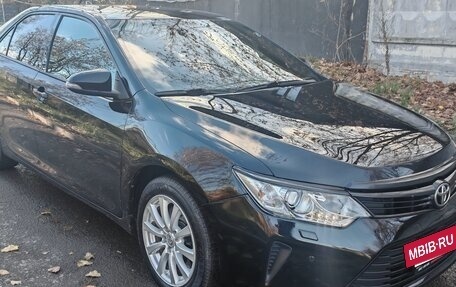 Toyota Camry, 2017 год, 2 000 000 рублей, 3 фотография