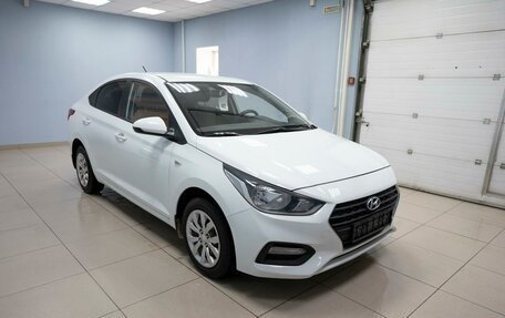 Hyundai Solaris II рестайлинг, 2018 год, 1 399 000 рублей, 5 фотография