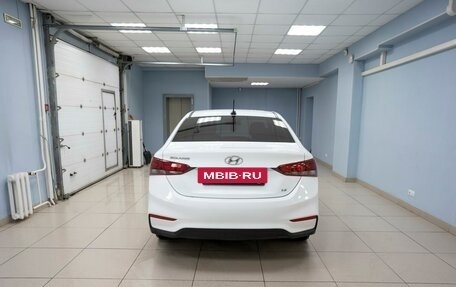 Hyundai Solaris II рестайлинг, 2018 год, 1 399 000 рублей, 14 фотография