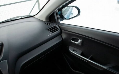 KIA Rio III рестайлинг, 2011 год, 760 000 рублей, 34 фотография