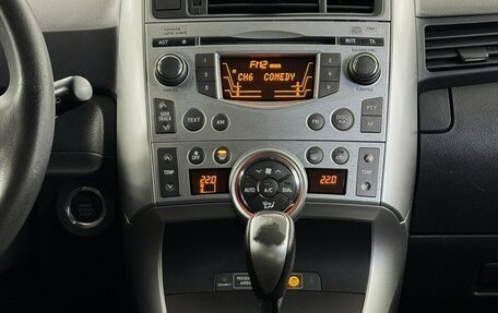 Toyota Verso I, 2010 год, 970 000 рублей, 7 фотография