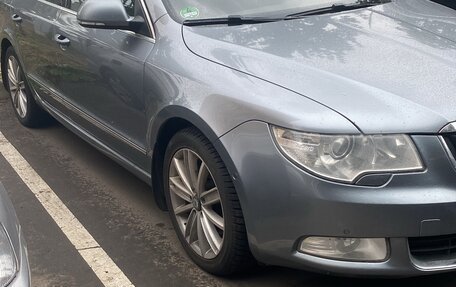 Skoda Superb III рестайлинг, 2008 год, 950 000 рублей, 1 фотография