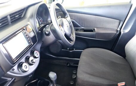 Toyota Vitz, 2019 год, 1 000 000 рублей, 8 фотография