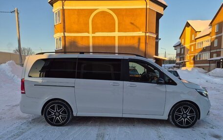Mercedes-Benz V-Класс, 2018 год, 8 500 000 рублей, 21 фотография
