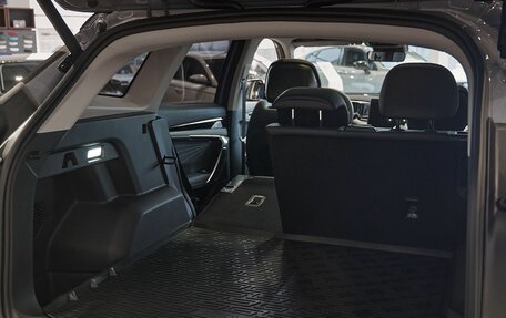 Geely Atlas, 2025 год, 3 760 990 рублей, 16 фотография