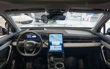 Geely Atlas, 2025 год, 3 730 000 рублей, 28 фотография