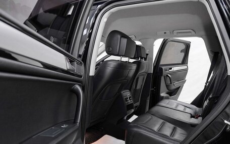 Volkswagen Touareg III, 2012 год, 1 749 000 рублей, 11 фотография