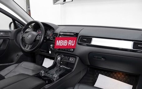 Volkswagen Touareg III, 2012 год, 1 749 000 рублей, 6 фотография