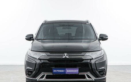 Mitsubishi Outlander III рестайлинг 3, 2021 год, 2 593 055 рублей, 3 фотография