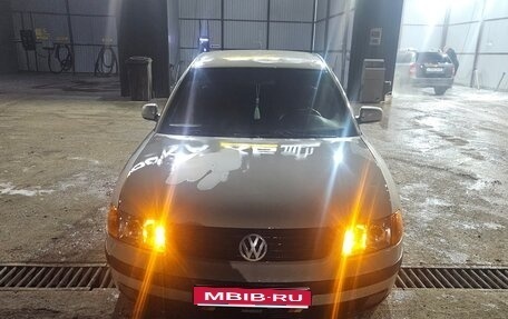 Volkswagen Passat B5+ рестайлинг, 1997 год, 315 000 рублей, 1 фотография