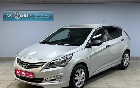 Hyundai Solaris II рестайлинг, 2015 год, 935 000 рублей, 1 фотография