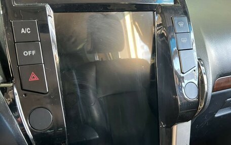 Toyota Land Cruiser Prado 150 рестайлинг 2, 2012 год, 2 263 000 рублей, 22 фотография