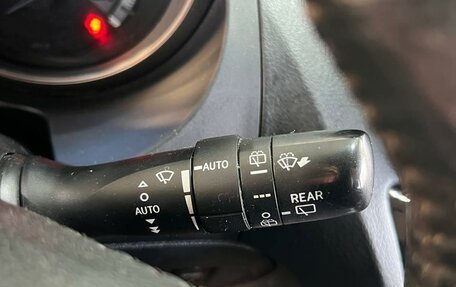 Toyota Land Cruiser Prado 150 рестайлинг 2, 2012 год, 2 263 000 рублей, 30 фотография