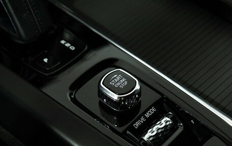 Volvo XC60 II, 2019 год, 3 749 900 рублей, 16 фотография