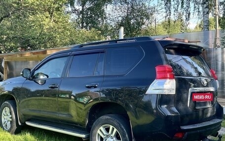 Toyota Land Cruiser Prado 150 рестайлинг 2, 2010 год, 1 990 000 рублей, 3 фотография