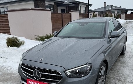 Mercedes-Benz E-Класс, 2021 год, 5 370 000 рублей, 3 фотография