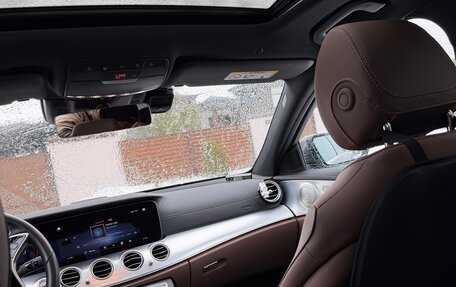 Mercedes-Benz E-Класс, 2021 год, 5 370 000 рублей, 15 фотография