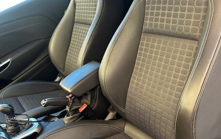 Opel Astra J, 2013 год, 850 000 рублей, 9 фотография