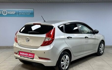 Hyundai Solaris II рестайлинг, 2015 год, 935 000 рублей, 5 фотография