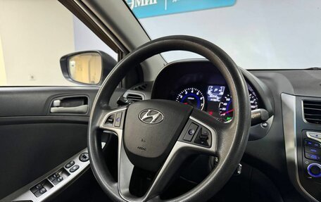 Hyundai Solaris II рестайлинг, 2015 год, 935 000 рублей, 15 фотография