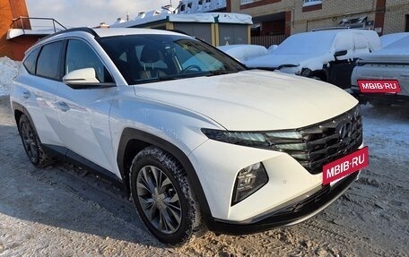 Hyundai Tucson, 2022 год, 3 890 000 рублей, 2 фотография