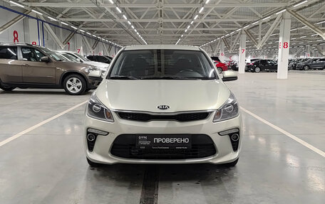 KIA Rio IV, 2018 год, 1 377 000 рублей, 2 фотография