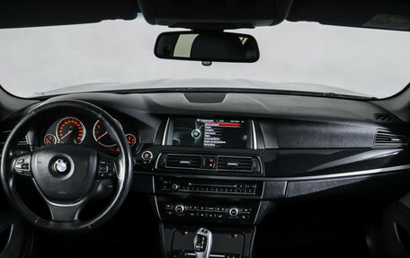 BMW 5 серия, 2014 год, 1 990 000 рублей, 17 фотография