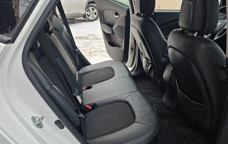 Hyundai ix35 I рестайлинг, 2015 год, 1 450 000 рублей, 9 фотография