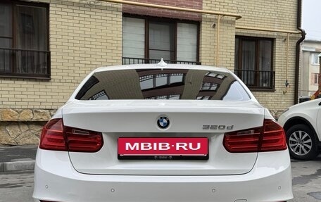 BMW 3 серия, 2012 год, 1 800 000 рублей, 4 фотография