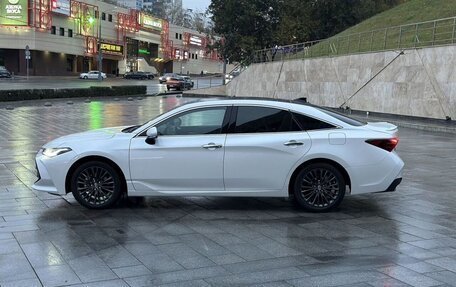 Toyota Avalon, 2022 год, 4 300 000 рублей, 4 фотография