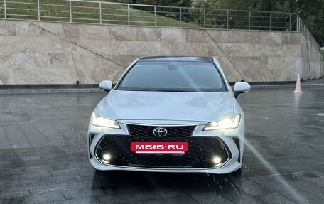 Toyota Avalon, 2022 год, 4 300 000 рублей, 2 фотография