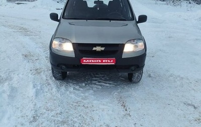 Chevrolet Niva I рестайлинг, 2015 год, 585 000 рублей, 1 фотография