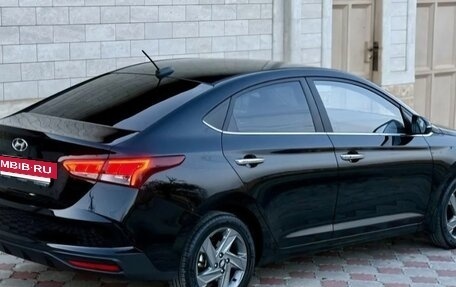 Hyundai Solaris II рестайлинг, 2021 год, 1 620 000 рублей, 4 фотография