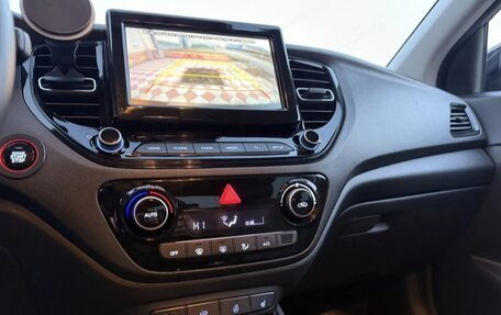 Hyundai Solaris II рестайлинг, 2021 год, 1 620 000 рублей, 29 фотография