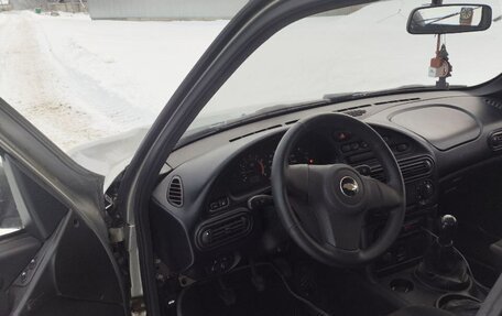 Chevrolet Niva I рестайлинг, 2015 год, 585 000 рублей, 8 фотография