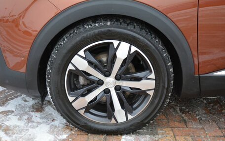 Peugeot 3008 II, 2018 год, 1 999 000 рублей, 11 фотография