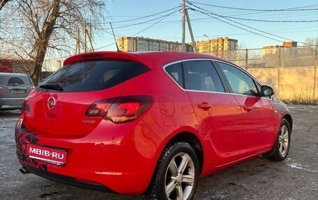 Opel Astra J, 2011 год, 550 000 рублей, 1 фотография