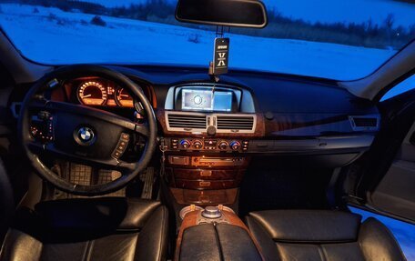 BMW 7 серия, 2003 год, 600 000 рублей, 7 фотография