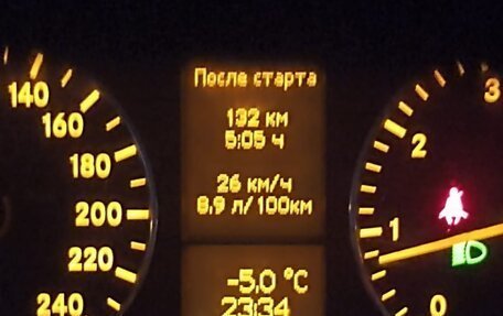 Mercedes-Benz A-Класс, 2012 год, 680 000 рублей, 6 фотография