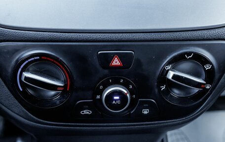 Hyundai Solaris II рестайлинг, 2020 год, 1 350 000 рублей, 21 фотография