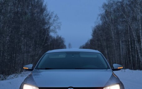 Volkswagen Jetta VI, 2013 год, 1 200 000 рублей, 2 фотография