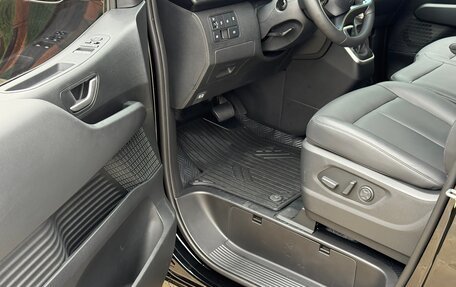 Hyundai Staria, 2024 год, 5 999 999 рублей, 16 фотография